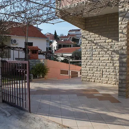By The Sea Businci, Ciovo - 5256 Трогир