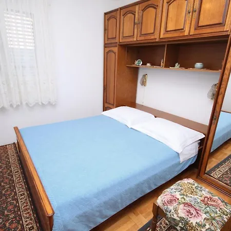 Apartament By The Sea Businci, Ciovo - 5256