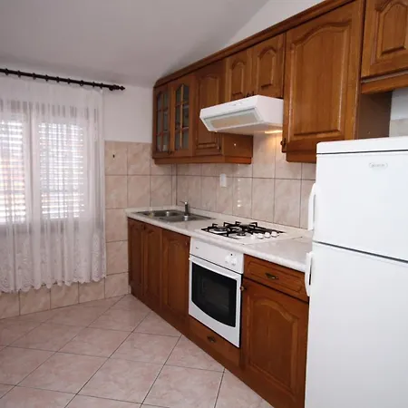 By The Sea Businci, Ciovo - 5256 Appartement *